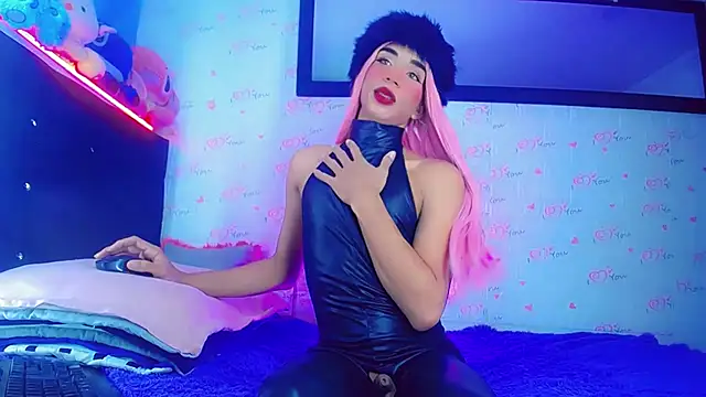 SamiraHot1 Show in webcam