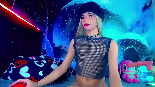 הופעת וובקאם של SamiraHot1