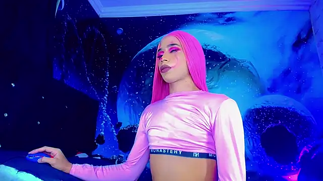 SamiraHot1's Webcam Show
