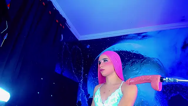 SamiraHot1 Show in webcam
