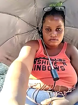 JuicyHoney_01 webcam show