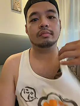 James1992_Ovo Pertunjukan Webcam
