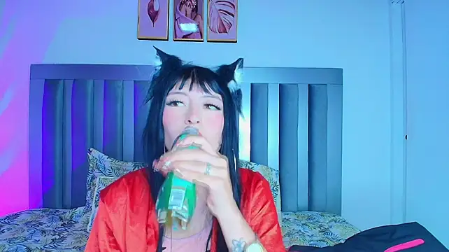 mia_gyutarouwu Webcam show