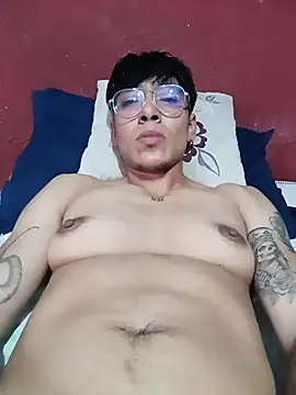 AlexxEngine's Webcam Show