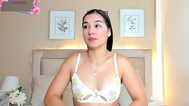 EmilyWinter_'s Live XXX Chat