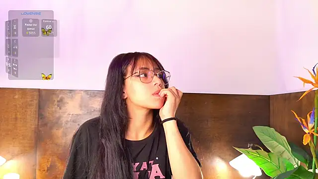 عرض كام Kiara_layla