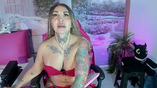LaylaWatsson Show Webcam