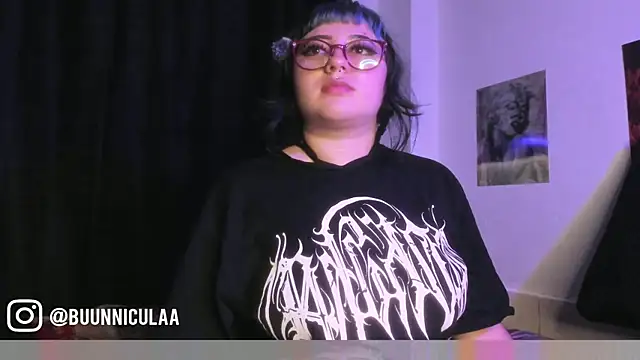 LarissaHell Live XXX-Chat