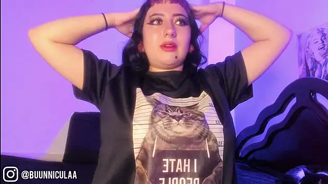 LarissaHell Live XXX-chat