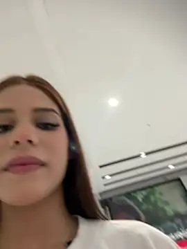 Laila_Tyler_のライブXXXチャット
