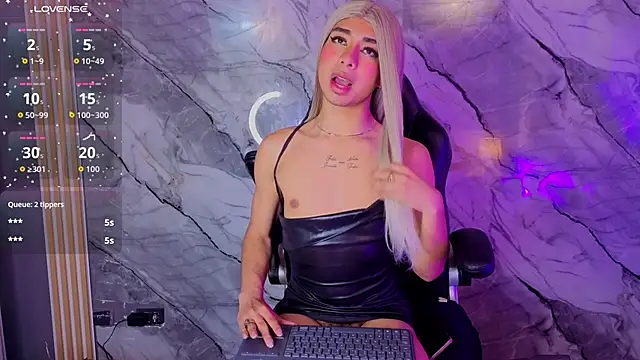 lily_dark__: вебкам-шоу