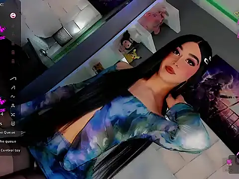 Megaan_Dolll Show in webcam