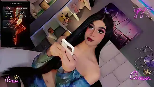 Megaan_Dolll Webcam show