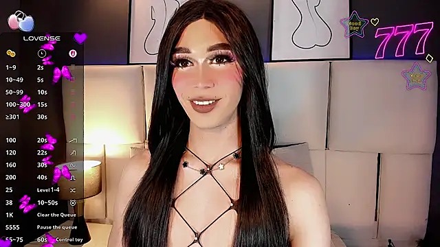 Megaan_Dolll Webcam Show