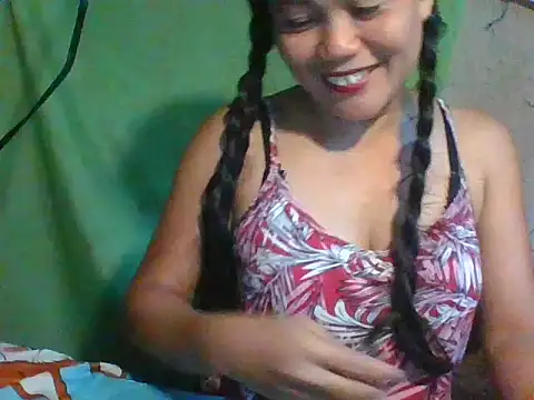 wet_pussypinay22 Pertunjukan Webcam