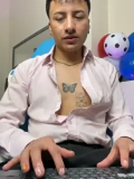 Dereck_Klain Show Webcam
