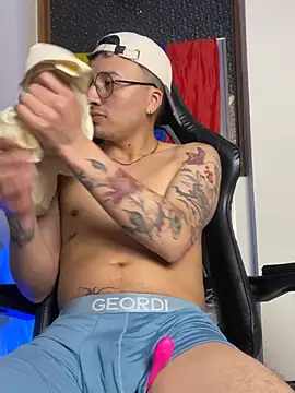 Вебкам-шоу Dereck_Klain
