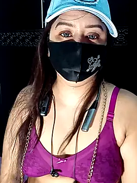 Choco-230 ওয়েবক্যাম শো