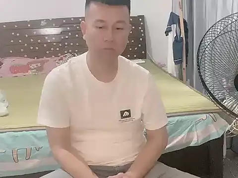 zzj_4718 在線直播表演