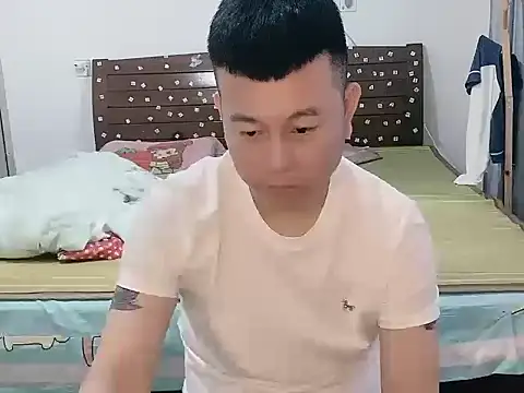 zzj_4718 Webcam-Show