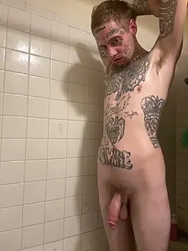 Pokazy przed kamerką – tattedupguy
