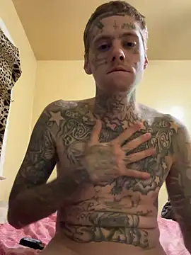 tattedupguy webcam show