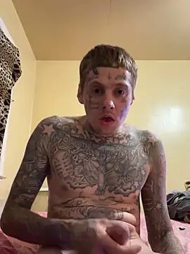 tattedupguy Webcam Show