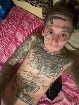 tattedupguy's Webcam Show