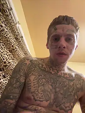 tattedupguy's Webcam Show