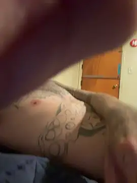 tattedupguy Webcamshow