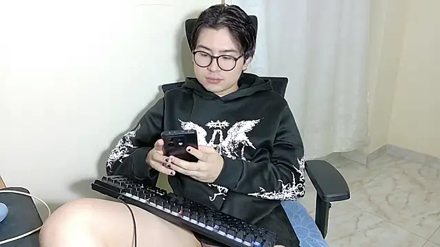 kuromi_boy 网络视讯表演