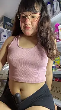 צ'אט XXX בשידור חי של SOFTBERRY_