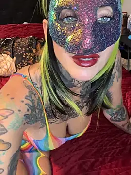 MaskedMamiXXX Webcamshow
