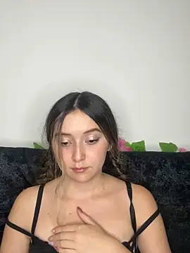 Sarisloves – Naživo XXX chat