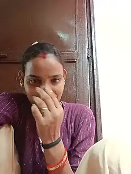 NENA_INDIAN_PUSSY Adlı Modelin Canlı Sohbet Odası