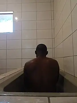 Nicebigcock39 Show in webcam