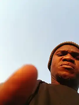 Nicebigcock39 Show in webcam