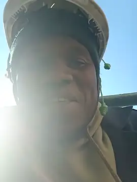 Chat +18 de Nicebigcock39 ao vivo