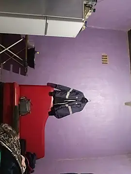 Nicebigcock39 Show in webcam