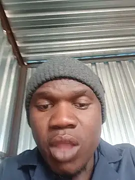 Nicebigcock39 Show Webcam
