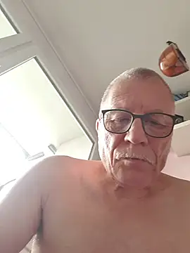 NextAct92 webcam show