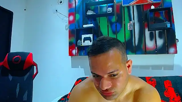 hugo_19cm Show Webcam