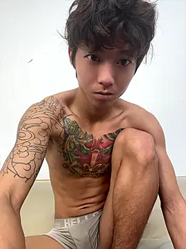 luo-77 Webcam-Show