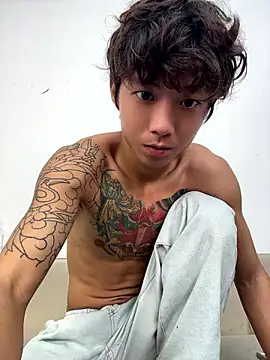 luo-77 Webcamshow