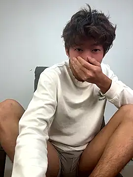 luo-77 Webcam-Show