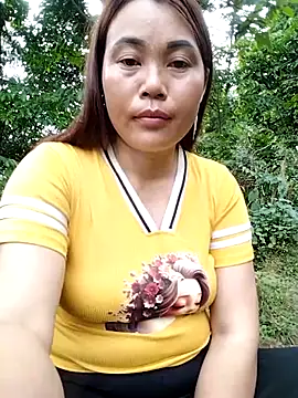 Mii-moo 在線直播表演