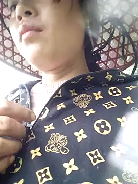 Mii-moo 网络视讯表演