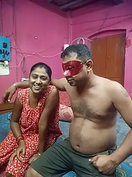 Bengali-coupel webkamerás műsora