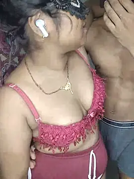 NIGHT-COUPLE-- Webcam-Show