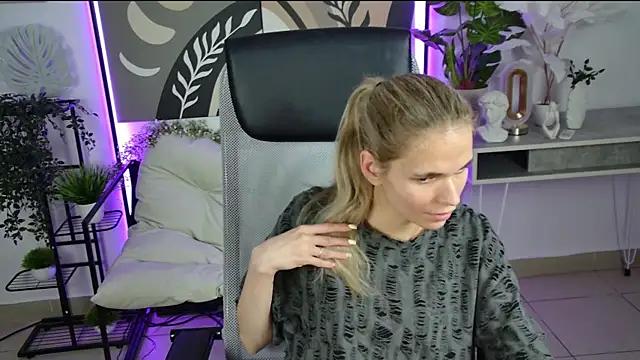 effyfetcher webcam show